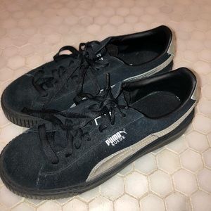 Suede Puma Shoes!!